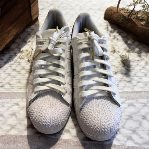 Adidas White Sneakers with Gold and Black Accents RARE - Picture 7 of 17